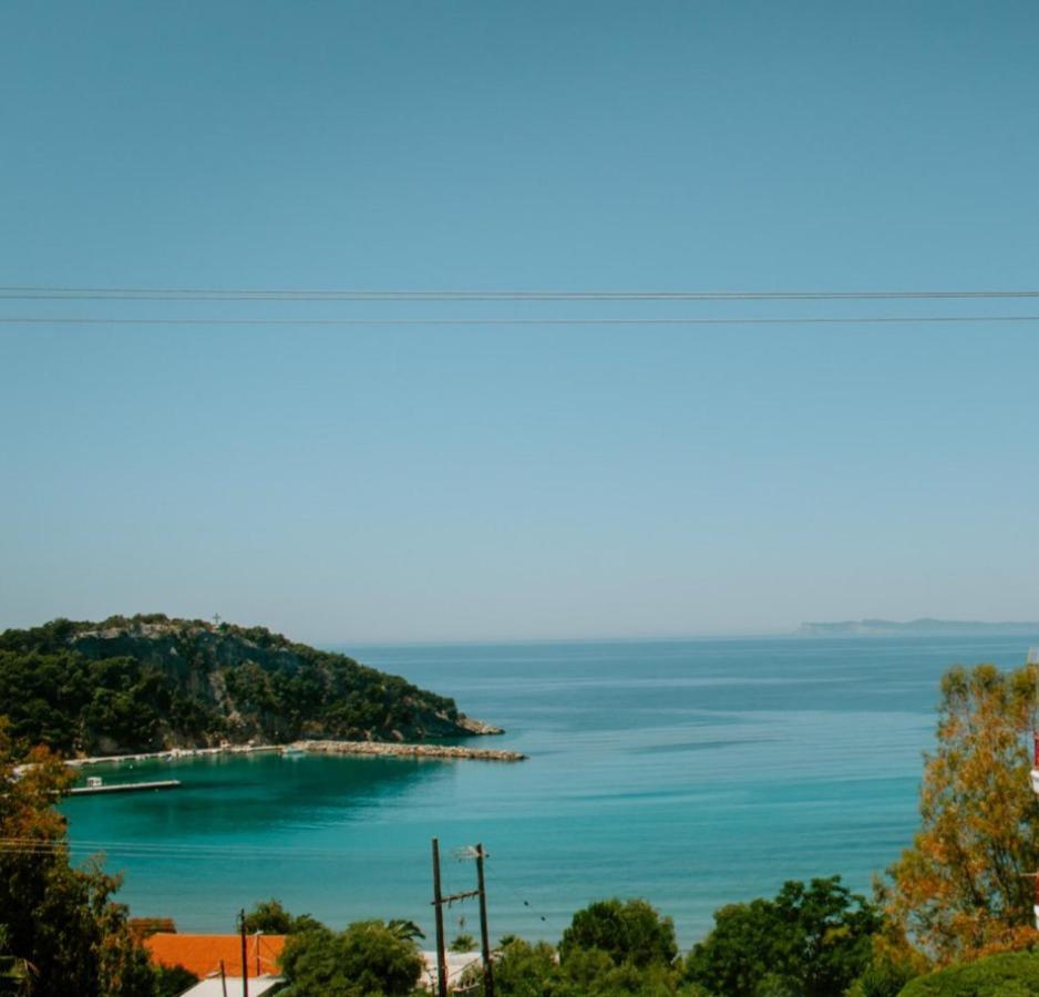 Alexios Apartments Perdhika Exteriör bild